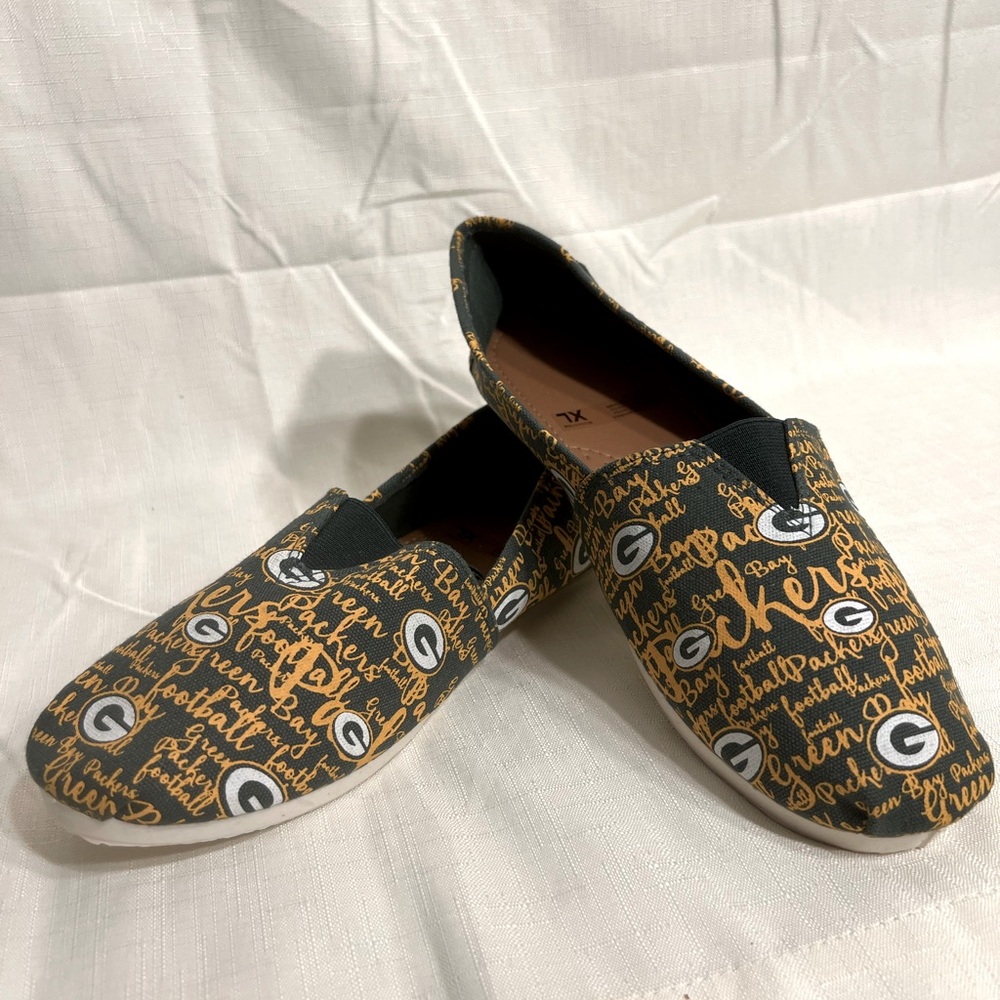Green Bay Packers canvas shoes size XL new